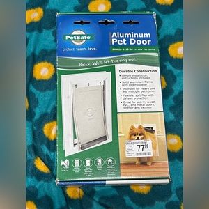 NEW IN BOX- Aluminum Pet door- PetSafe
